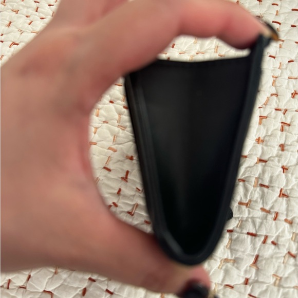 Chanel Cavier quilted CC zipper card holder - Picture 7 of 12